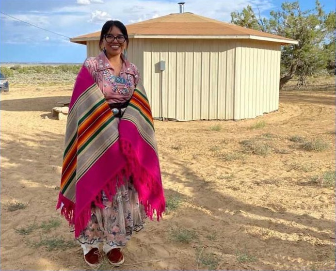 Native American Studies Student Learns Weaving Arts in Her Arizona